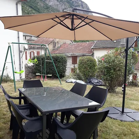 Maison De Haute-ariege * Vebre